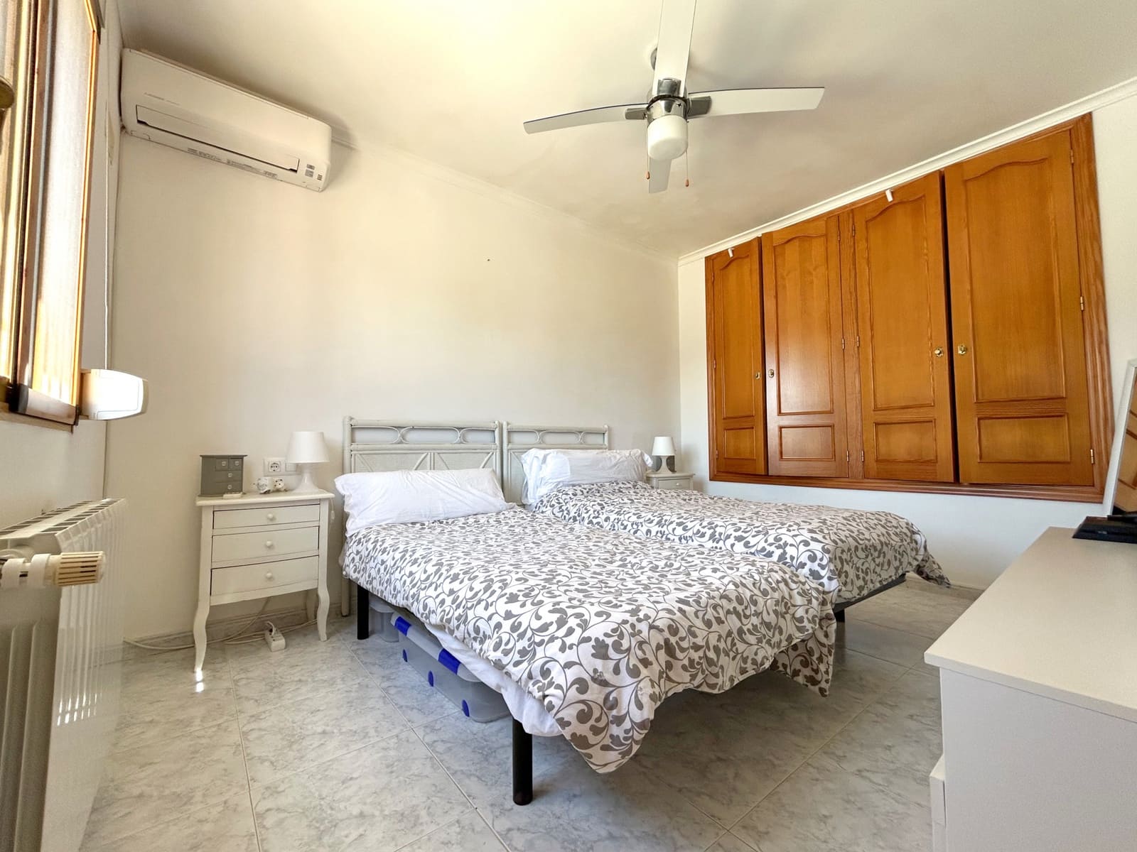 4 quarto Moradia para venda em Orba com piscina - 499 995 € (Ref: 9780448)