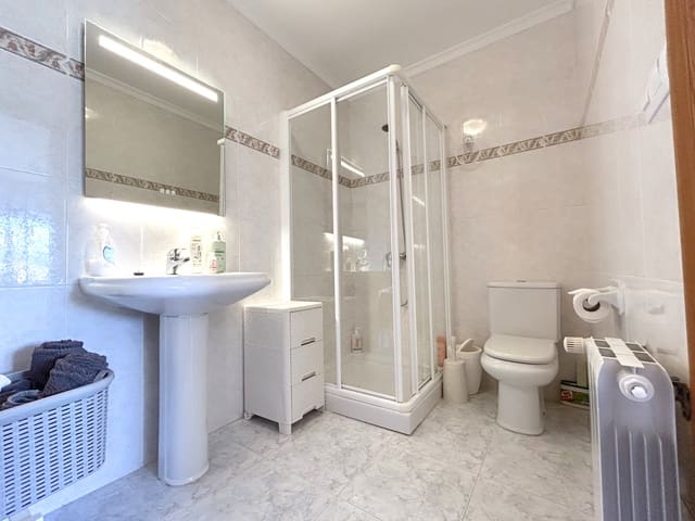 4 quarto Moradia para venda em Orba com piscina - 499 995 € (Ref: 9780448)