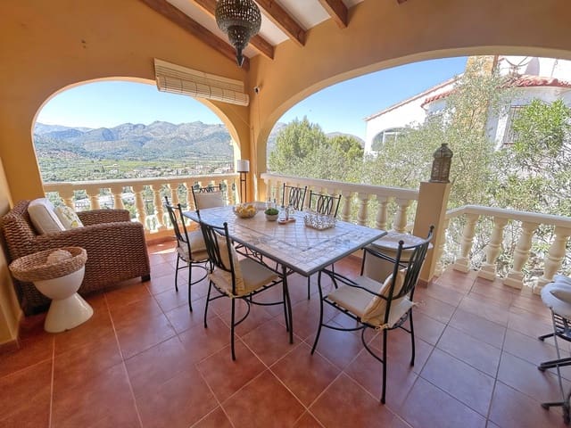 4 quarto Moradia para venda em Orba com piscina - 499 995 € (Ref: 9780448)