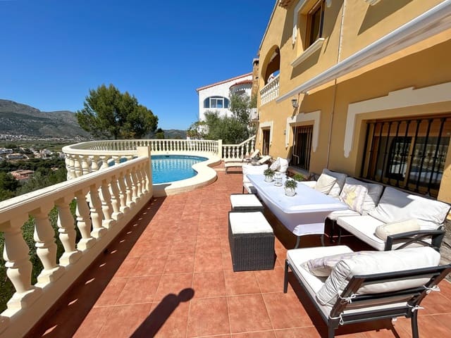 4 quarto Moradia para venda em Orba com piscina - 499 995 € (Ref: 9780448)