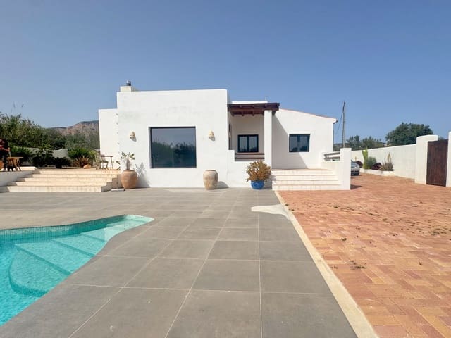 4 soveværelse Villa til salg i Javea / Xàbia med swimmingpool - € 965.000 (Ref: 9780449)