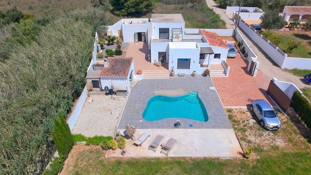 4 quarto Moradia para venda em Centro ciudad, Javea / Xàbia com piscina - 965 000 € (Ref: 9780449)