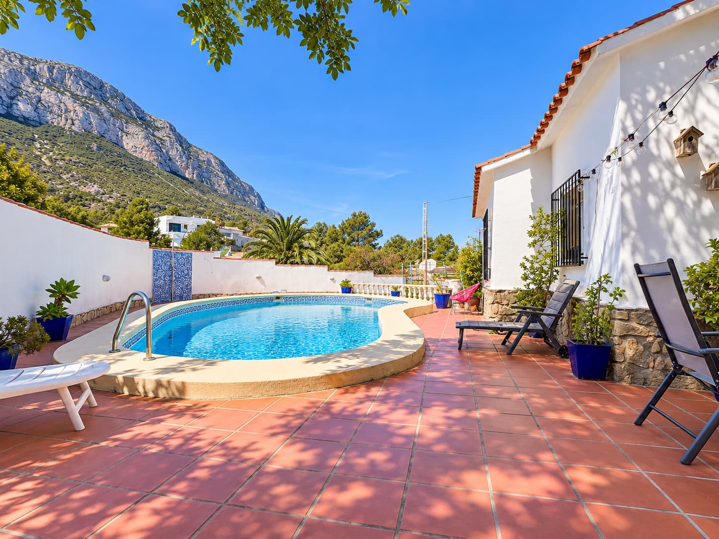 Chalet de 3 habitaciones en Dénia en venta con piscina - 599.000 € (Ref: 9780451)