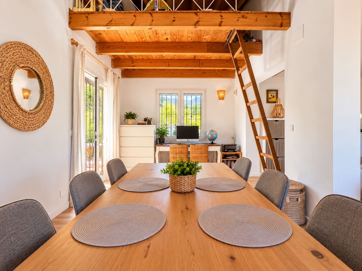 Chalet de 3 habitaciones en Dénia en venta con piscina - 599.000 € (Ref: 9780451)