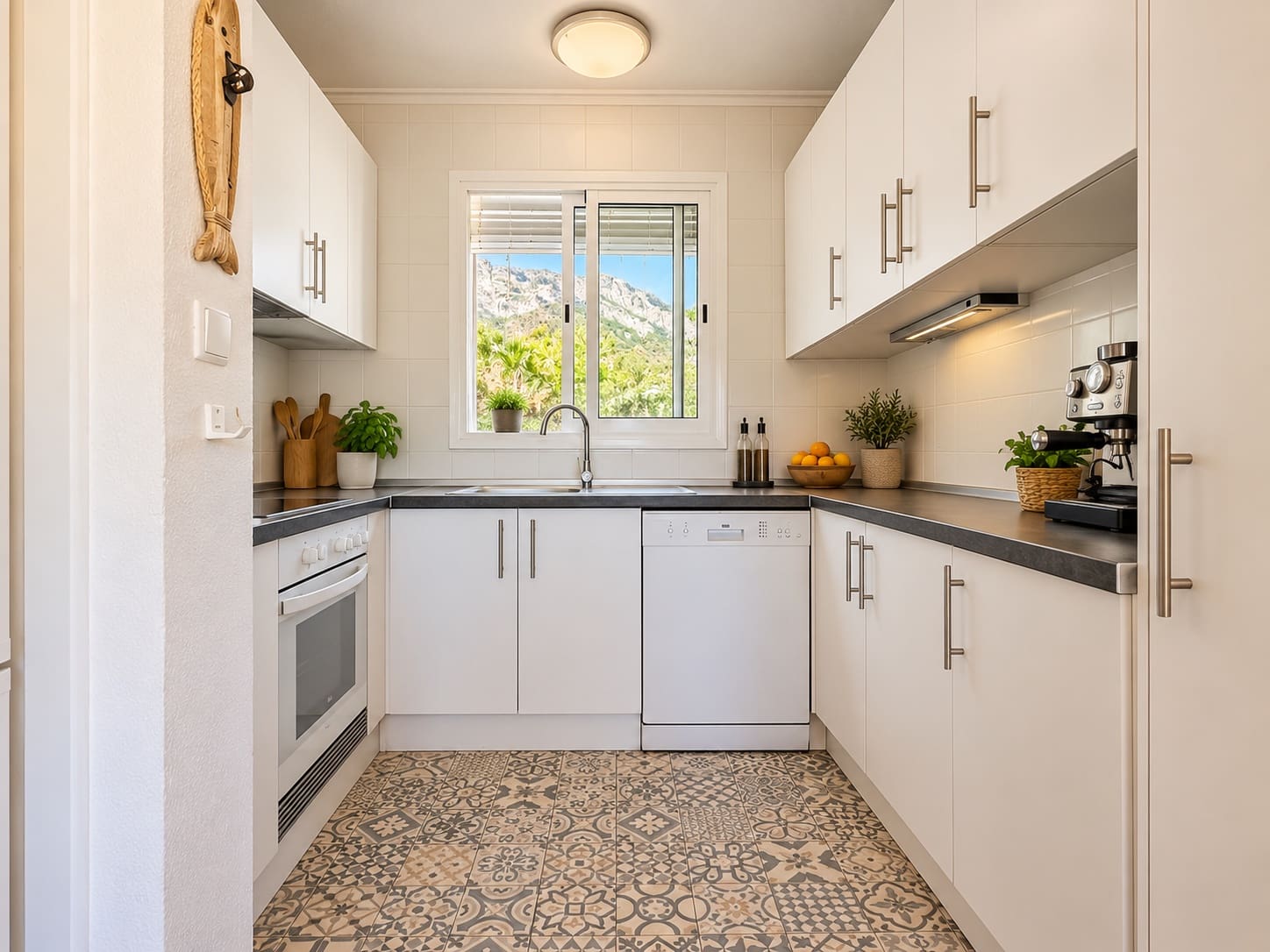 Chalet de 3 habitaciones en Dénia en venta con piscina - 599.000 € (Ref: 9780451)