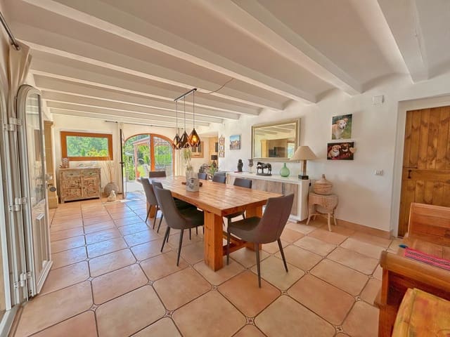 5 camera da letto Villa in vendita in Centro ciudad, Javea / Xàbia con piscina - 1.595.000 € (Rif: 9785001)