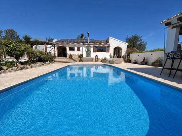 5 sypialnia Willa na sprzedaż w Centro ciudad, Javea / Xàbia z basenem - 1 595 000 € (Ref: 9785001)