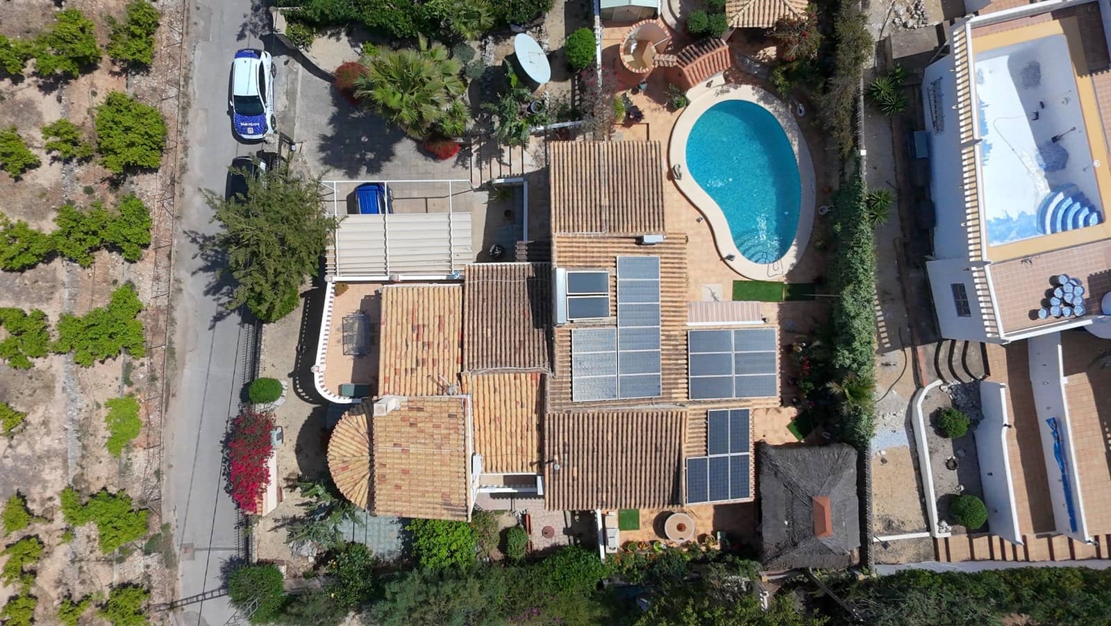 4 chambre Villa/Maison à vendre à Orba avec piscine - 599 000 € (Ref: 9794500)