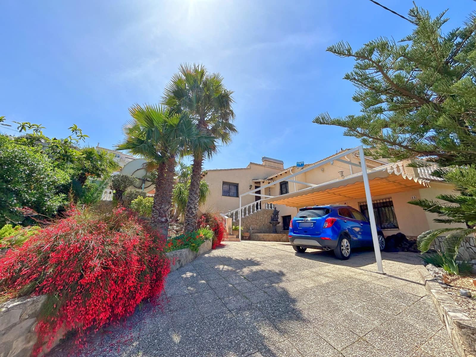 4 chambre Villa/Maison à vendre à Orba avec piscine - 599 000 € (Ref: 9794500)