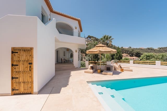 Chalet de 4 habitaciones en Portichol - Balcón al Mar, Javea / Xàbia en venta con piscina - 1.850.000 € (Ref: 9794501)