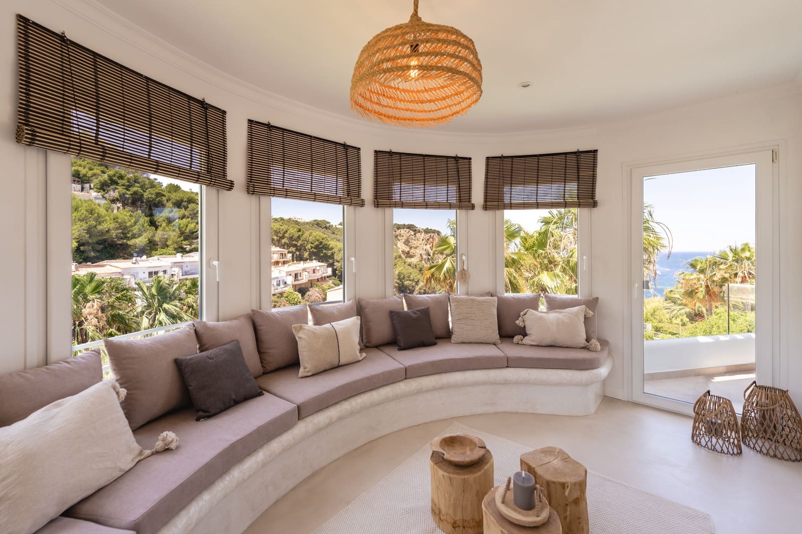 Chalet de 4 habitaciones en Javea / Xàbia en venta con piscina - 1.850.000 € (Ref: 9794501)