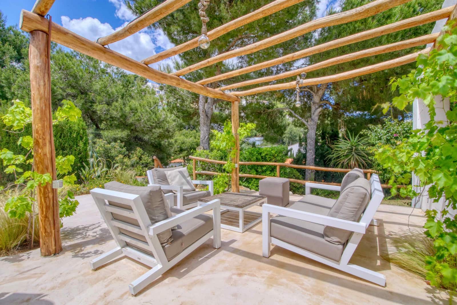 Chalet de 4 habitaciones en Javea / Xàbia en venta con piscina - 1.850.000 € (Ref: 9794501)