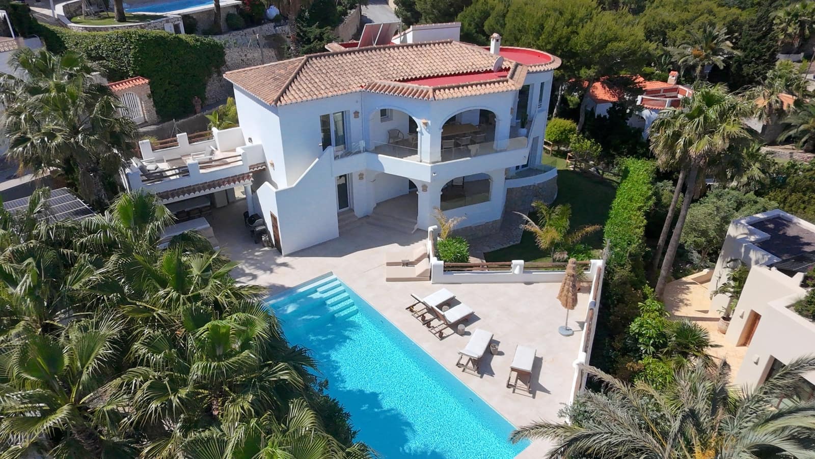 Chalet de 4 habitaciones en Javea / Xàbia en venta con piscina - 1.850.000 € (Ref: 9794501)