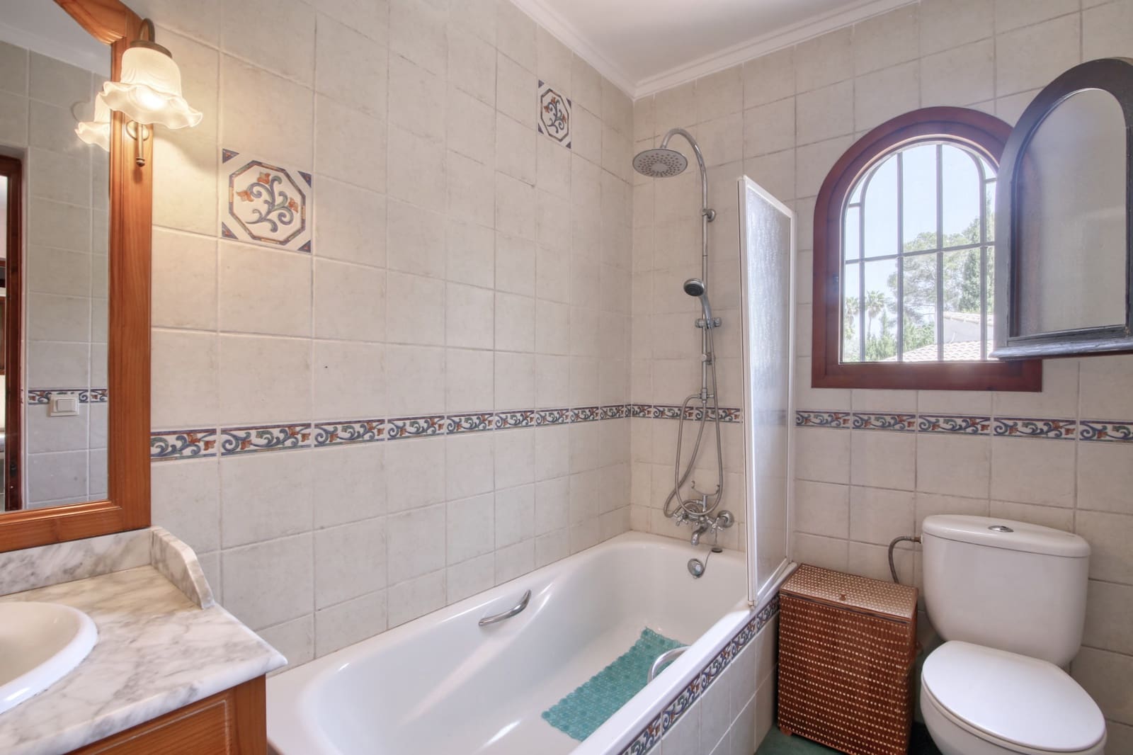 4 sypialnia Willa na sprzedaż w Javea / Xabia z basenem - 775 000 € (Ref: 9799143)