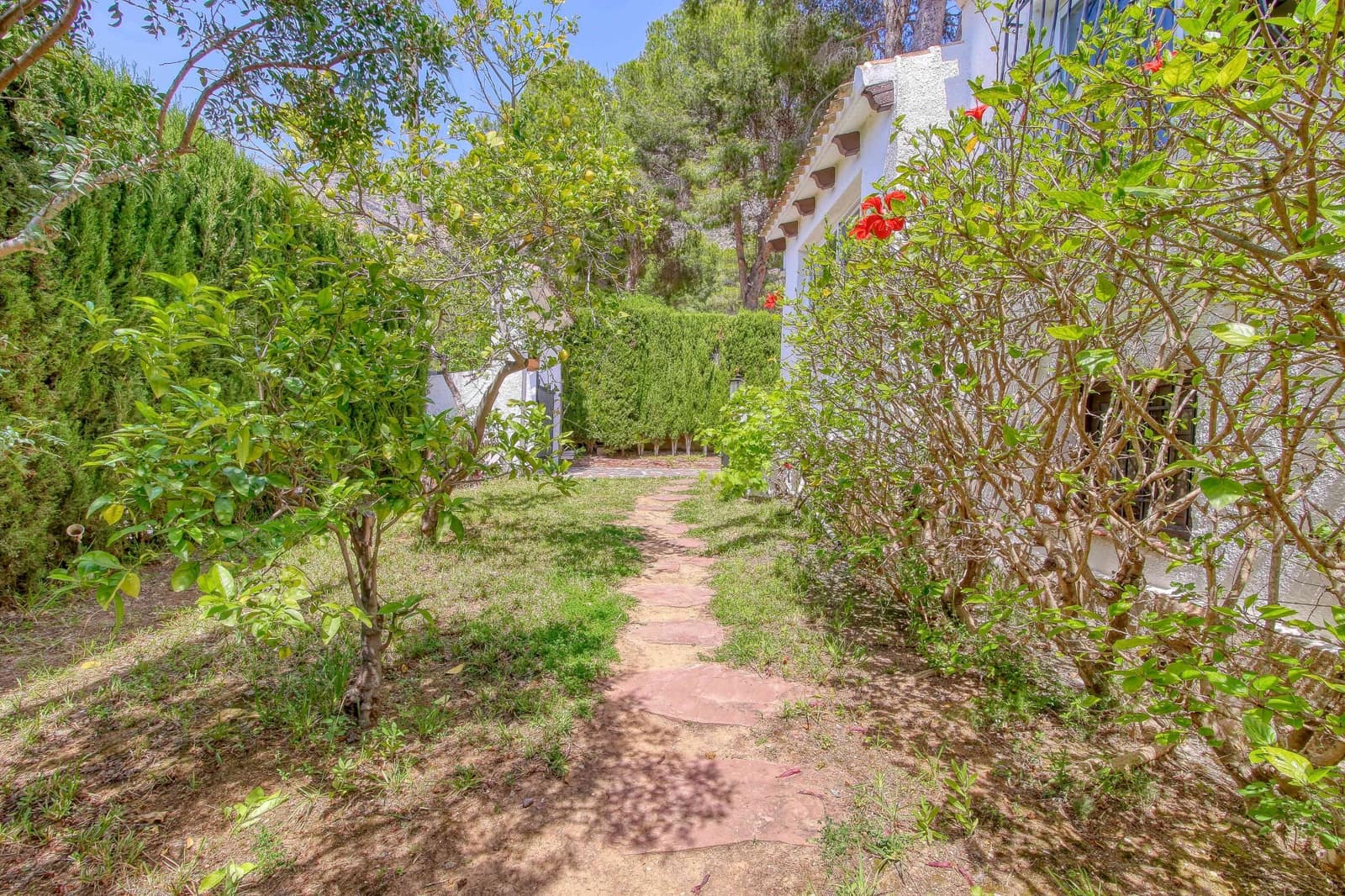 4 sypialnia Willa na sprzedaż w Javea / Xabia z basenem - 775 000 € (Ref: 9799143)