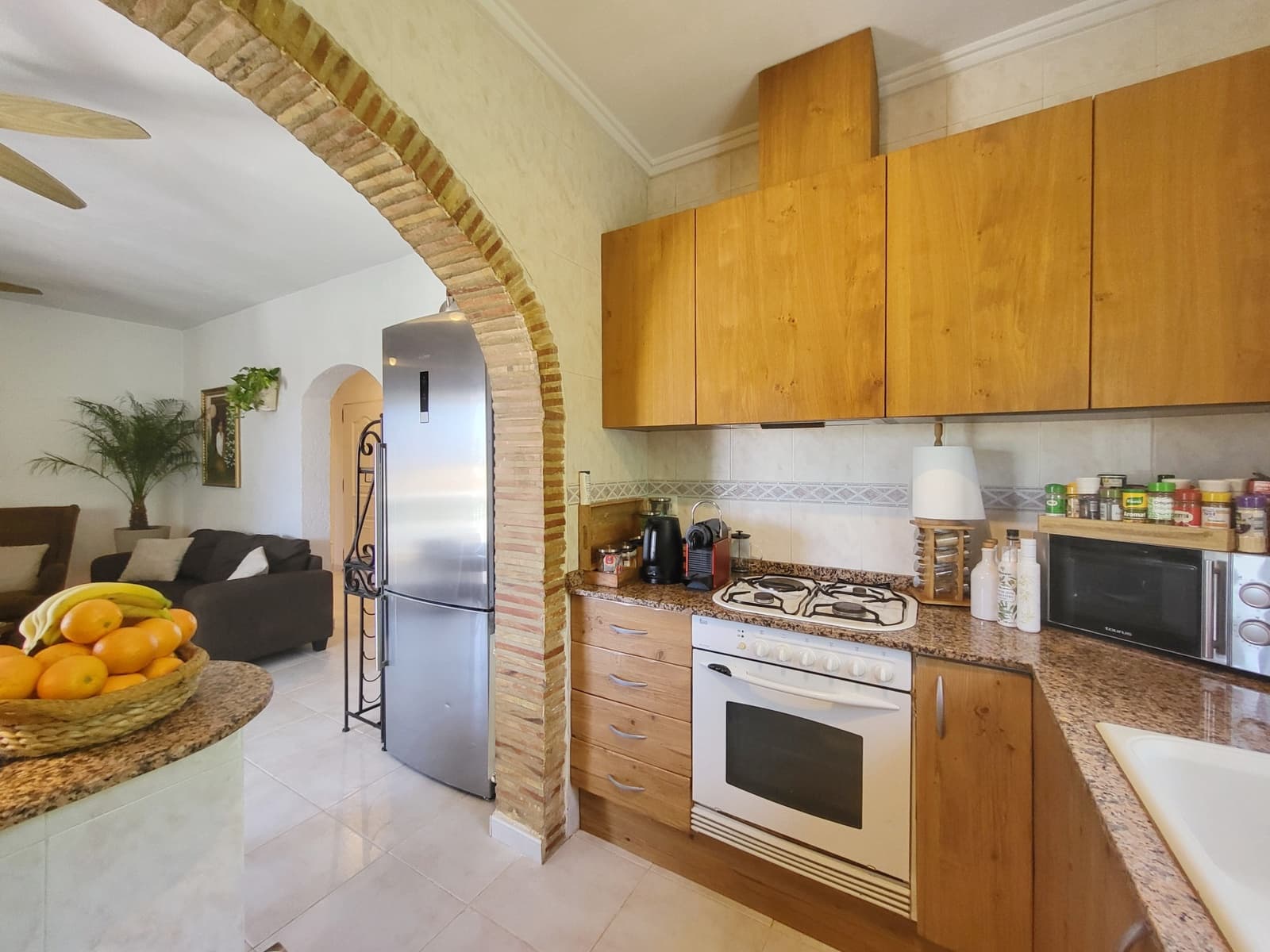 4 bedroom Villa for sale in Oliva with pool - € 440,000 (Ref: 9808088)