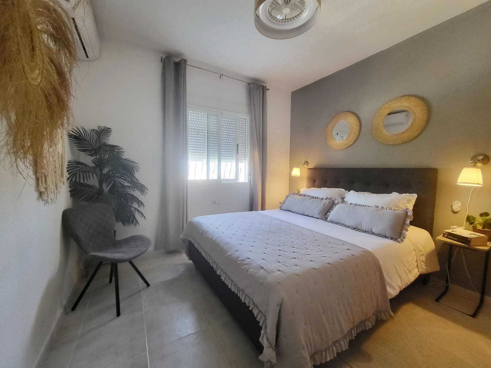 4 bedroom Villa for sale in Oliva with pool - € 440,000 (Ref: 9808088)
