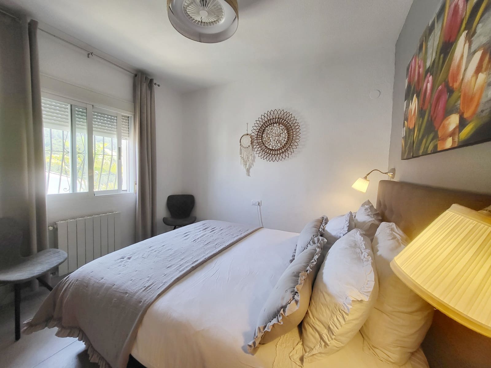 4 bedroom Villa for sale in Oliva with pool - € 440,000 (Ref: 9808088)