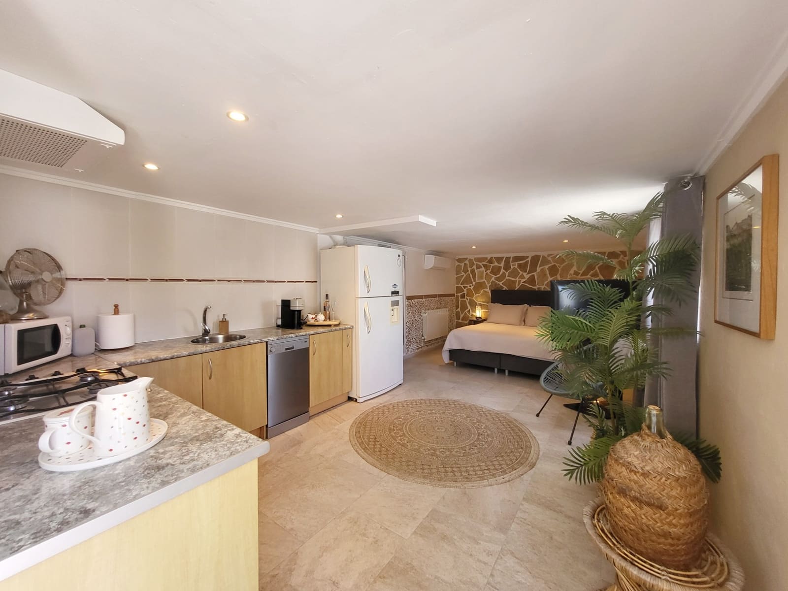 4 bedroom Villa for sale in Oliva with pool - € 440,000 (Ref: 9808088)