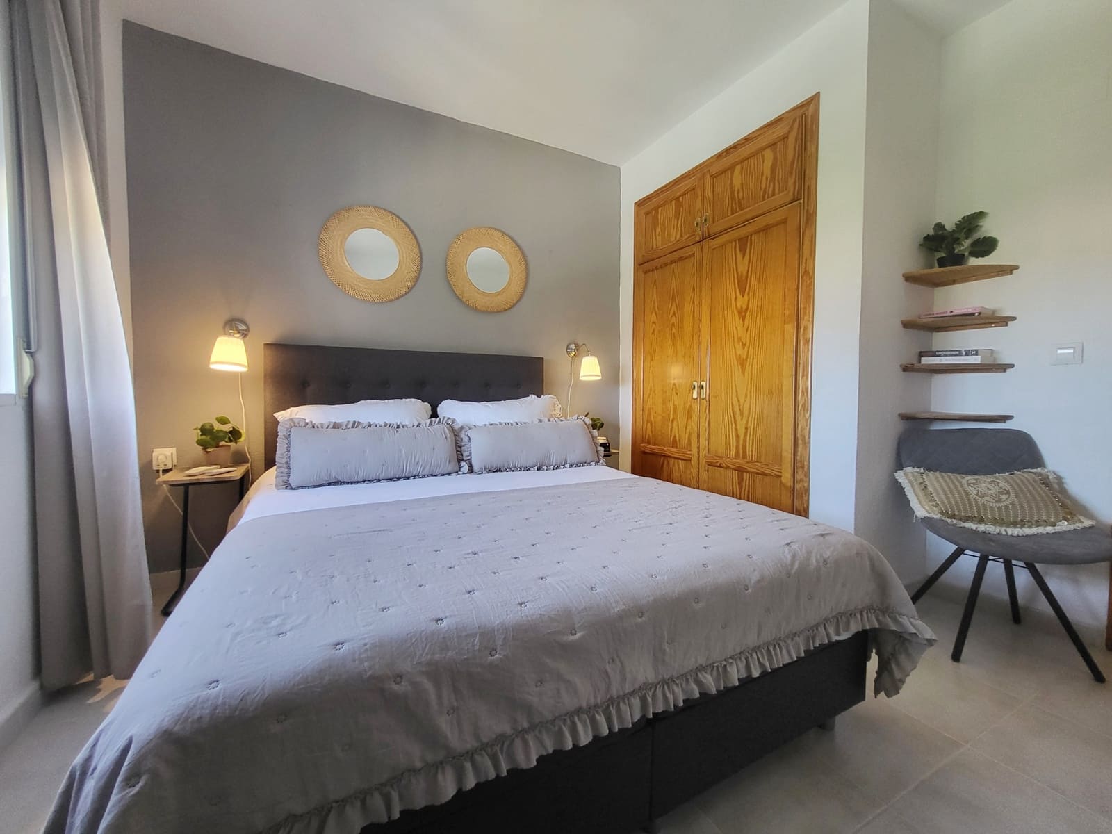 4 bedroom Villa for sale in Oliva with pool - € 440,000 (Ref: 9808088)