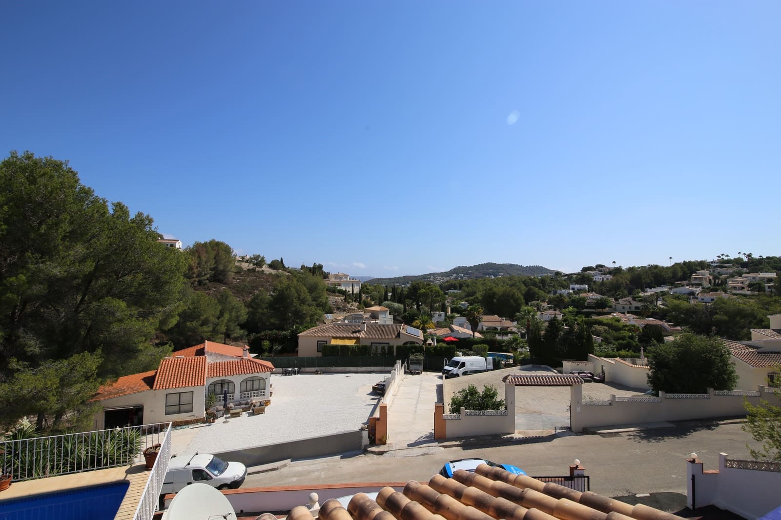 Chalet de 4 habitaciones en Javea / Xàbia en venta con piscina - 575.000 € (Ref: 9808089)