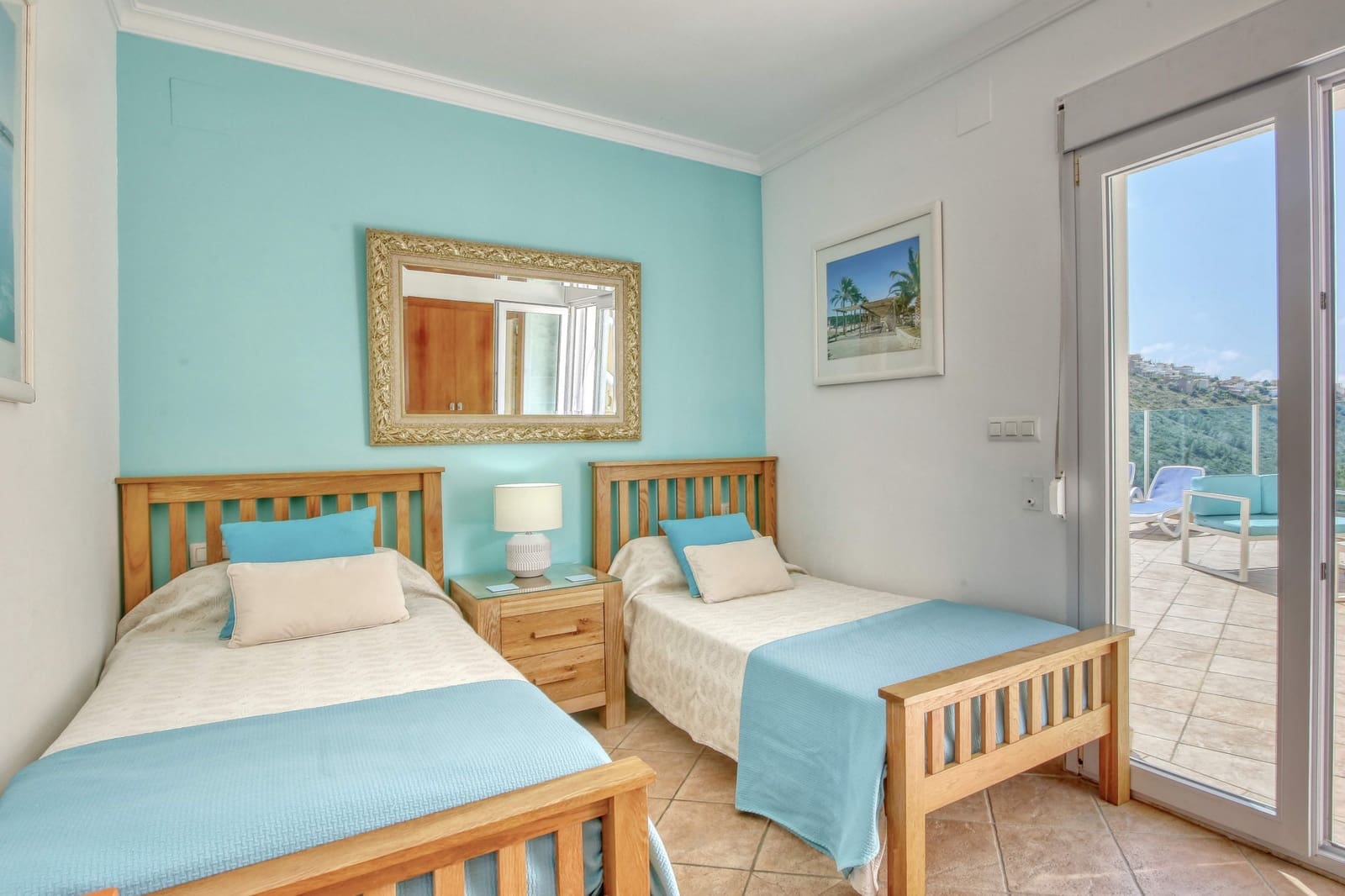 3 bedroom Villa for sale in Benitachell / Benitatxell with pool - € 525,000 (Ref: 9811487)