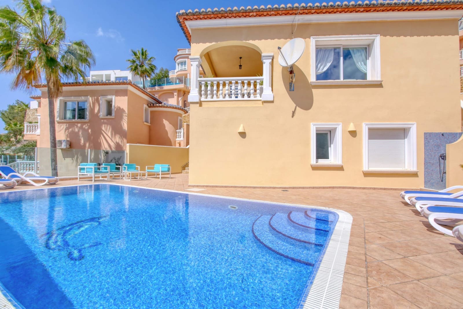 3 bedroom Villa for sale in Benitachell / Benitatxell with pool - € 525,000 (Ref: 9811487)