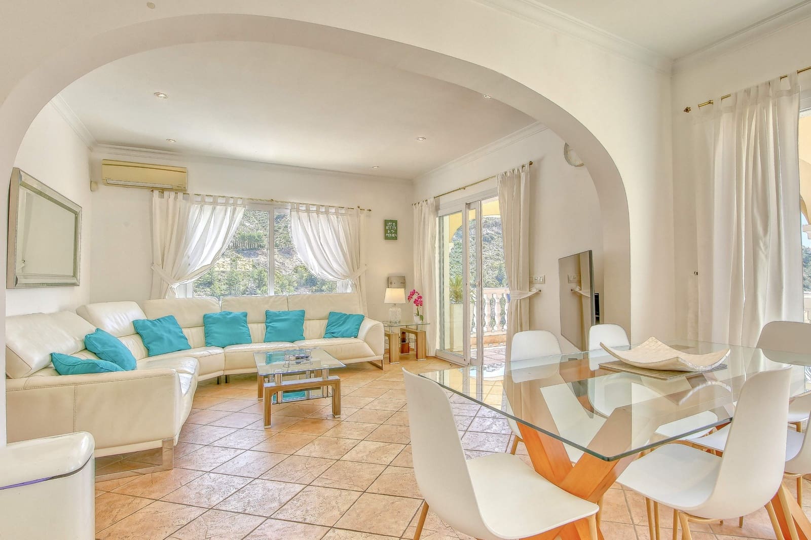3 bedroom Villa for sale in Benitachell / Benitatxell with pool - € 525,000 (Ref: 9811487)