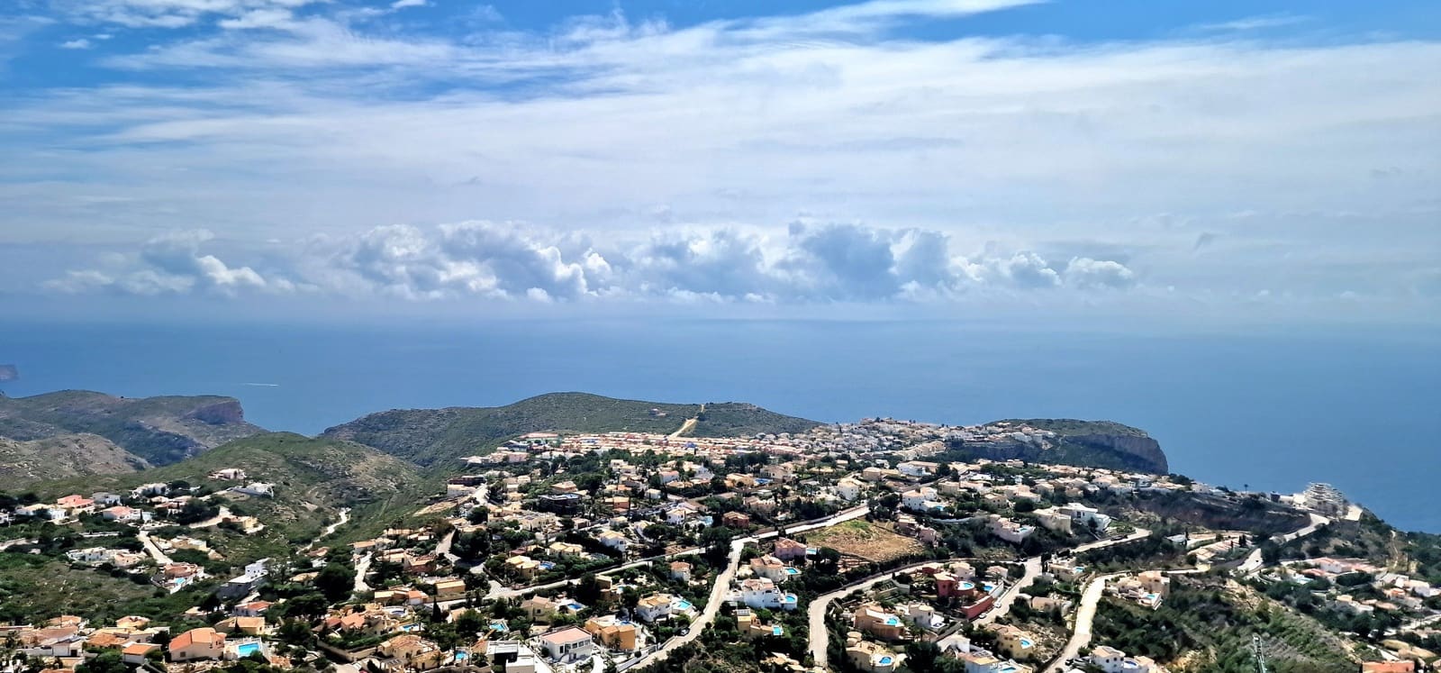2 bedroom Apartment for sale in Benitachell / Benitatxell with pool - € 265,000 (Ref: 9817996)