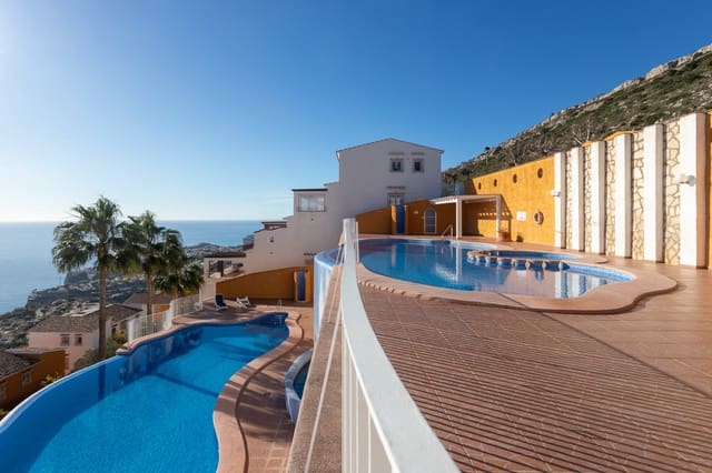 2 quarto Apartamento para venda em Benitachell / Benitatxell com piscina - 265 000 € (Ref: 9817996)