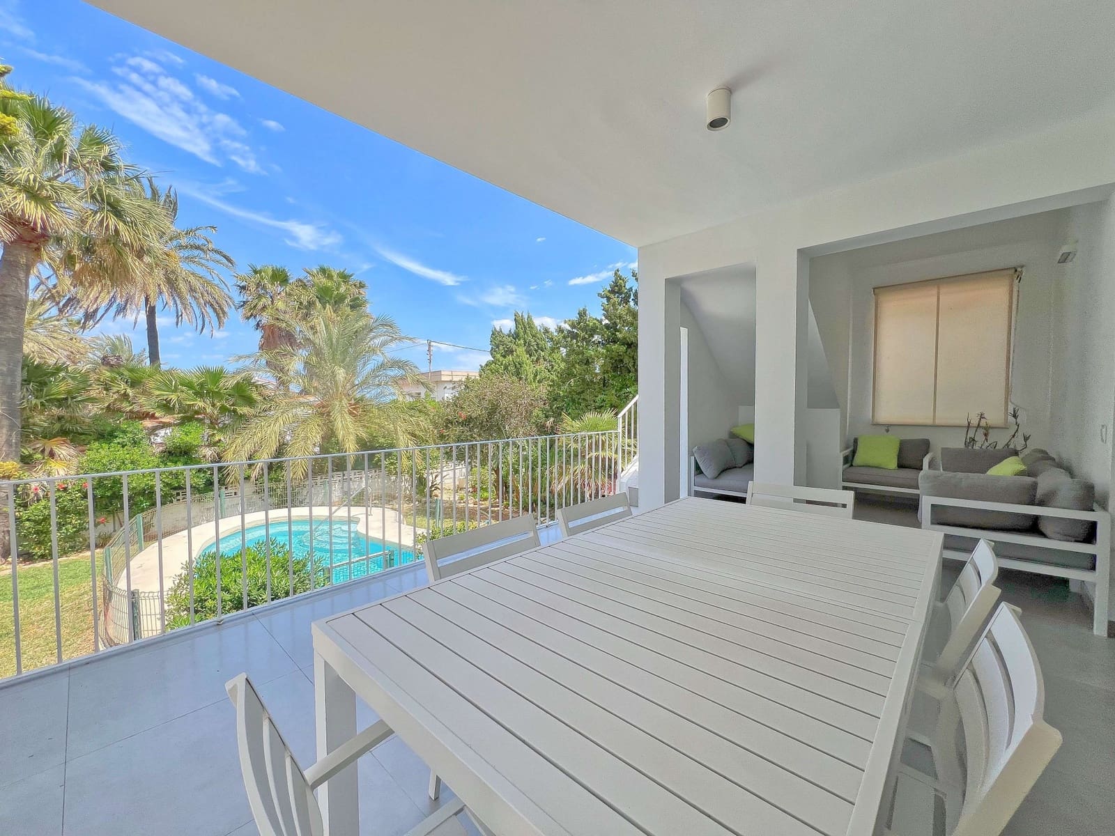 5 Zimmer Villa zu verkaufen in Denia mit Pool - 899.000 € (Ref: 9822703)