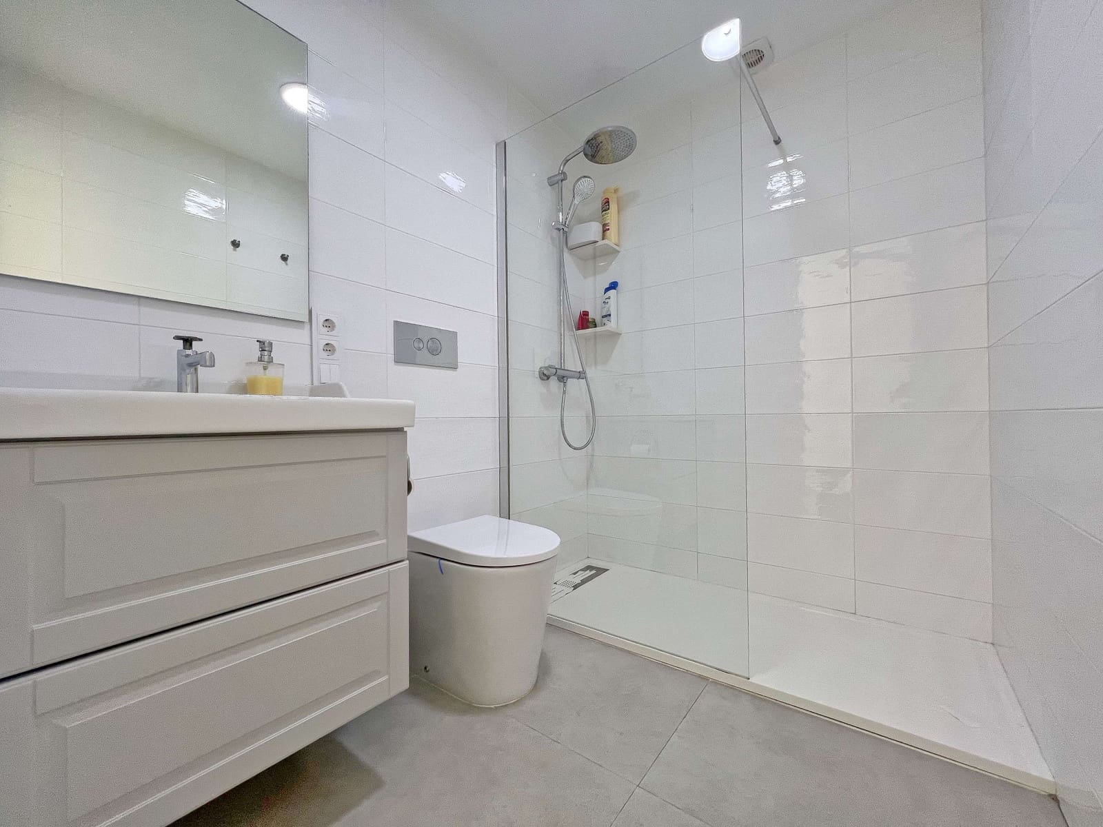 5 Zimmer Villa zu verkaufen in Denia mit Pool - 899.000 € (Ref: 9822703)