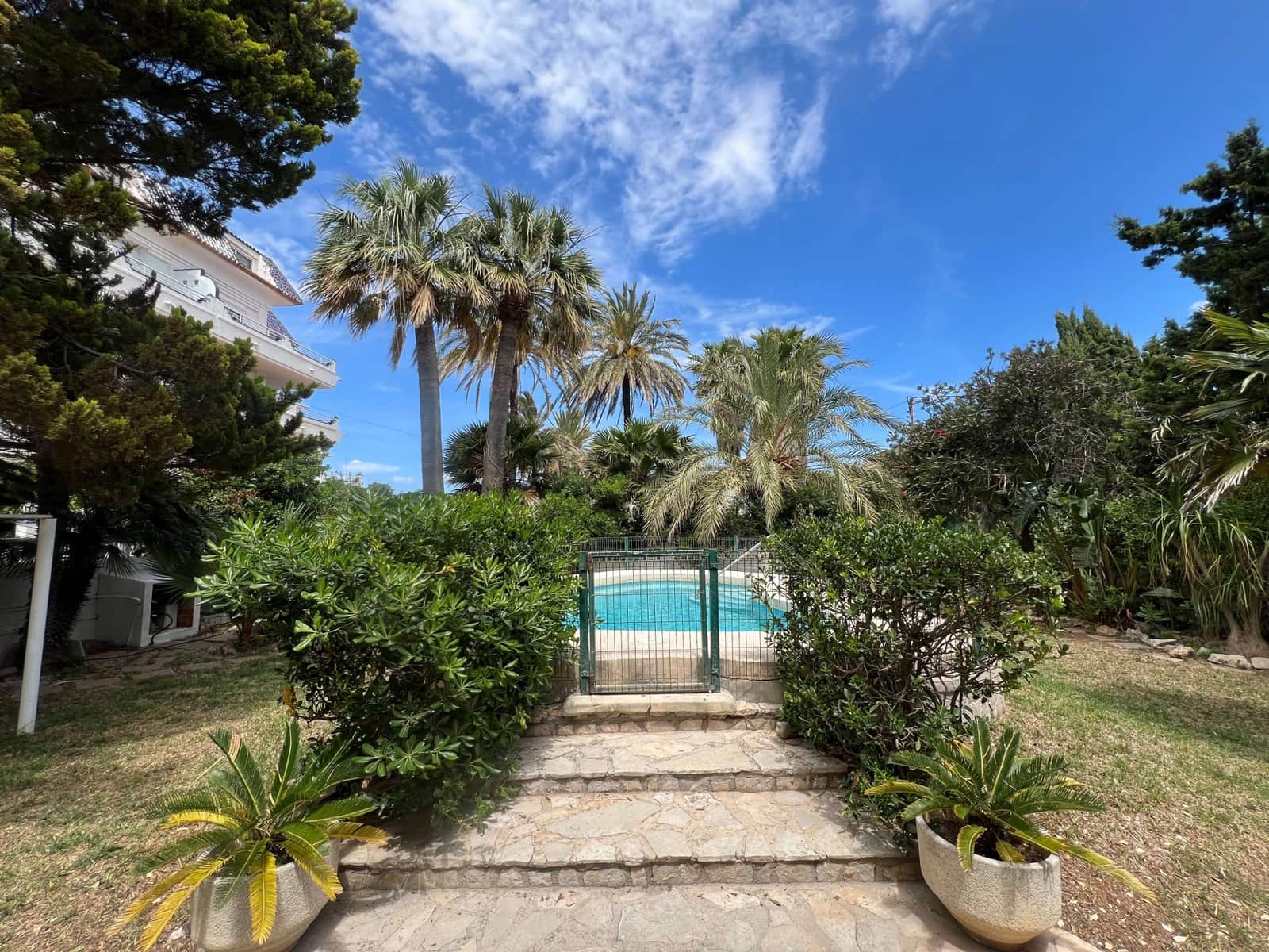 5 Zimmer Villa zu verkaufen in Denia mit Pool - 899.000 € (Ref: 9822703)