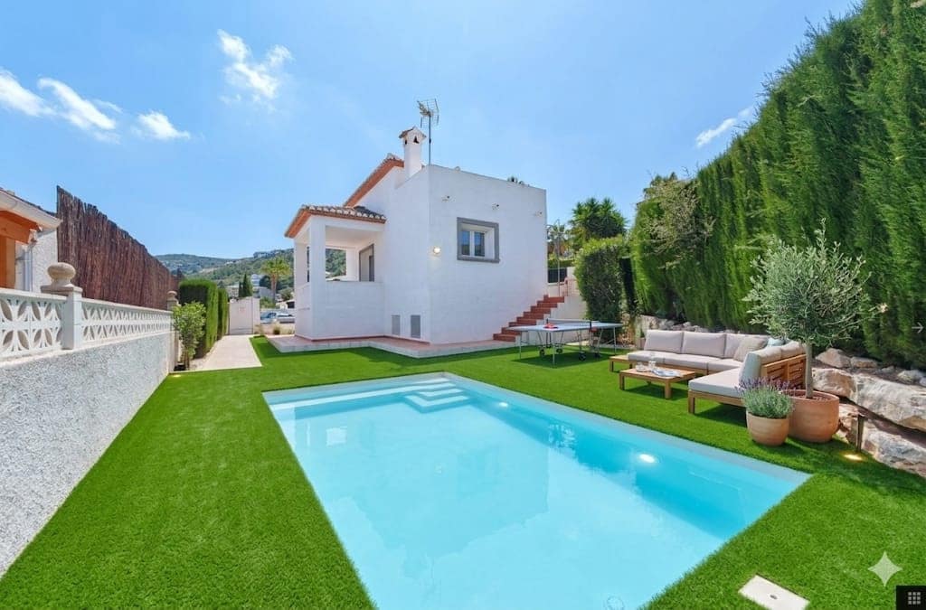 2 bedroom Villa for sale in Monte Solana - € 399,000 (Ref: 9822704)