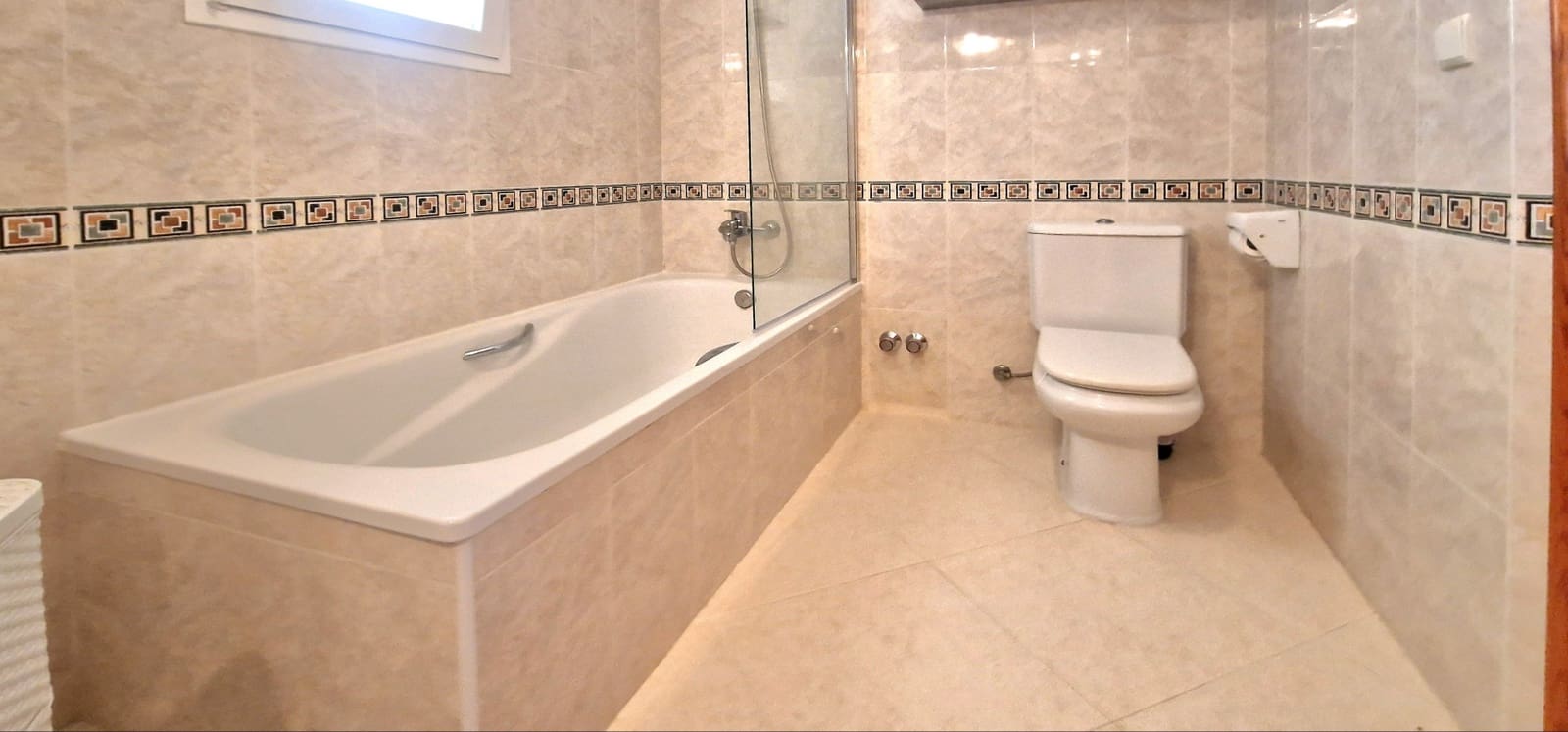 4 bedroom Villa for sale in Benitachell / Benitatxell with pool - € 620,000 (Ref: 9831229)