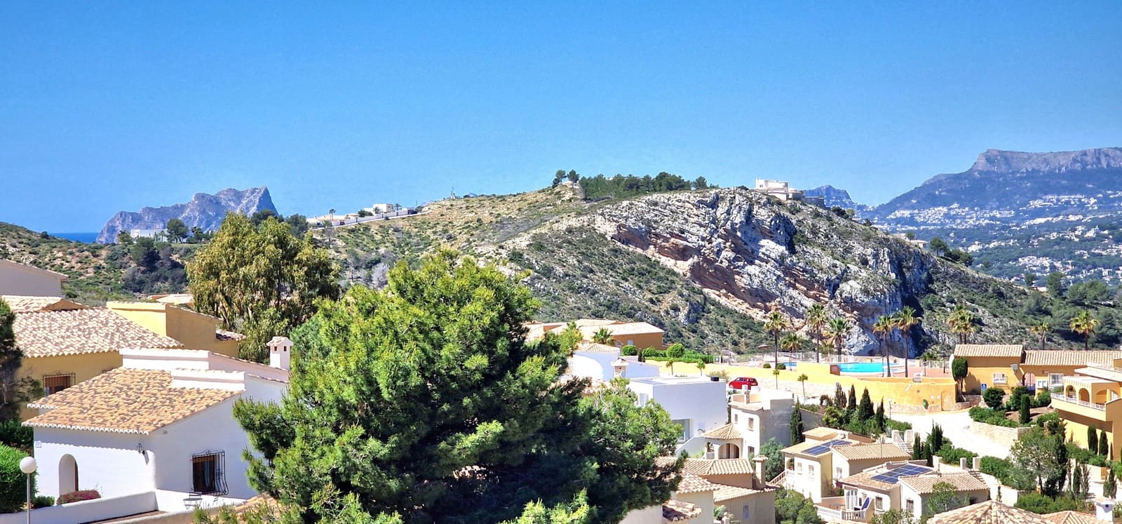 4 bedroom Villa for sale in Benitachell / Benitatxell with pool - € 620,000 (Ref: 9831229)
