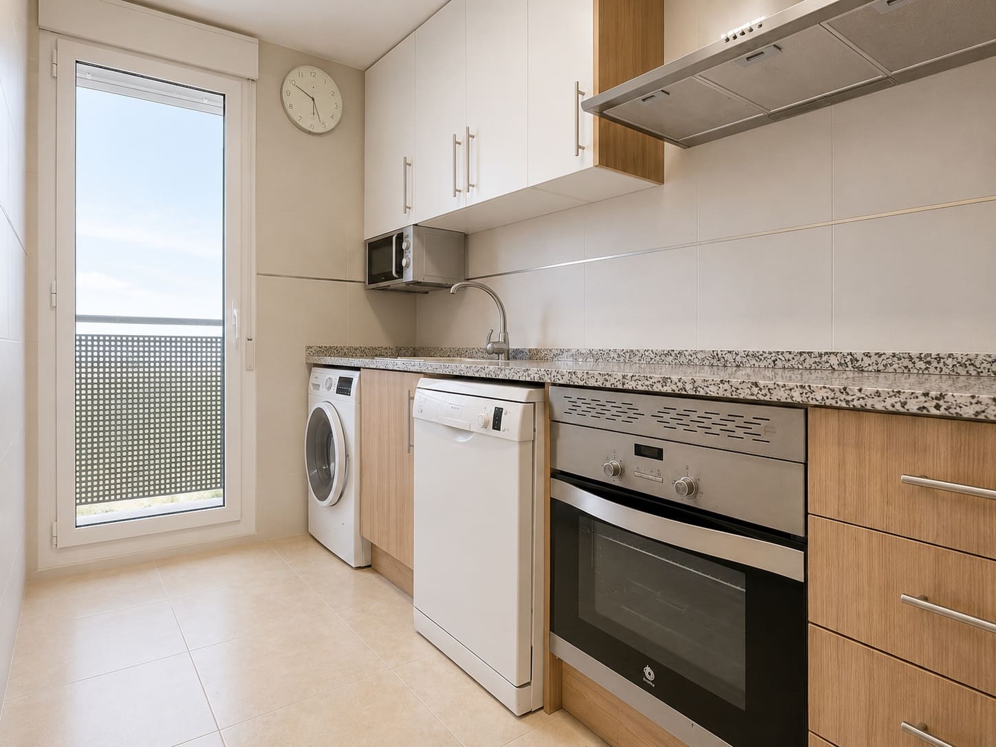 2 bedroom Apartment for sale in Ador - € 145,000 (Ref: 9836435)