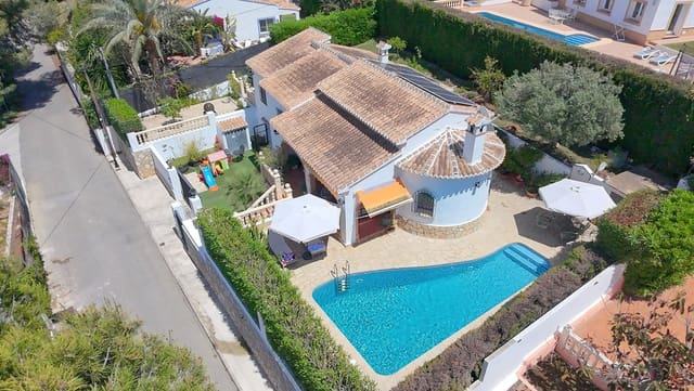 3 quarto Moradia para venda em Cap Martí - El Tossalet - Pinomar, Javea / Xàbia com piscina - 650 000 € (Ref: 9836437)