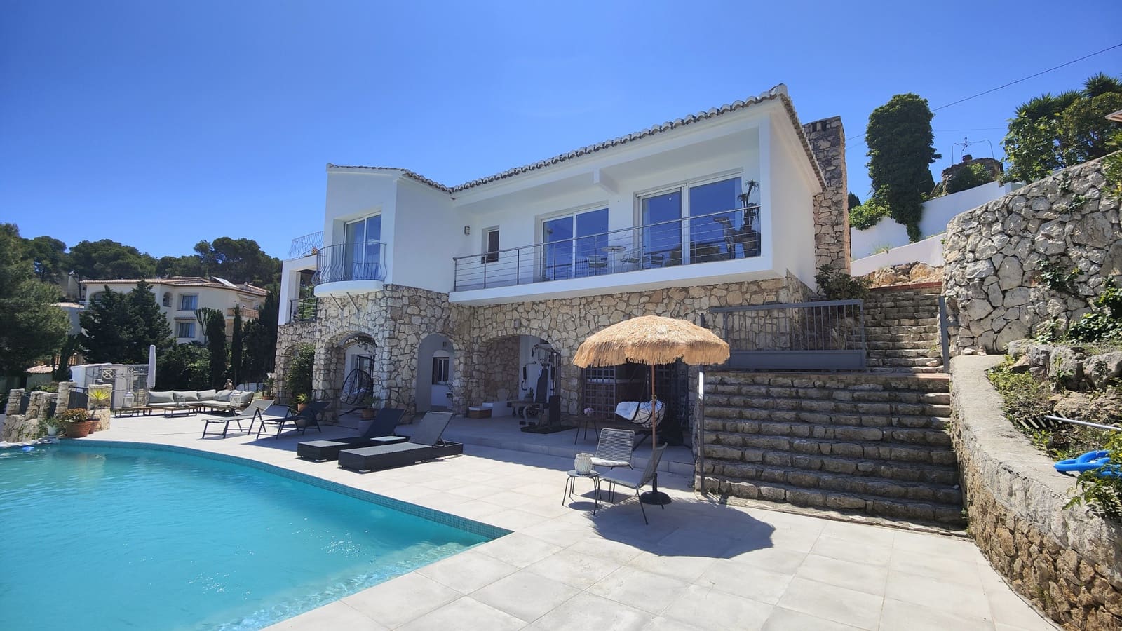 5 soveværelse Villa til salg i Javea / Xabia med swimmingpool - € 1.799.000 (Ref: 9839137)