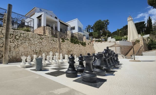 5 bedroom Villa for sale in La Granadella  - Costa Nova, Javea / Xàbia with pool - € 1,799,000 (Ref: 9839137)