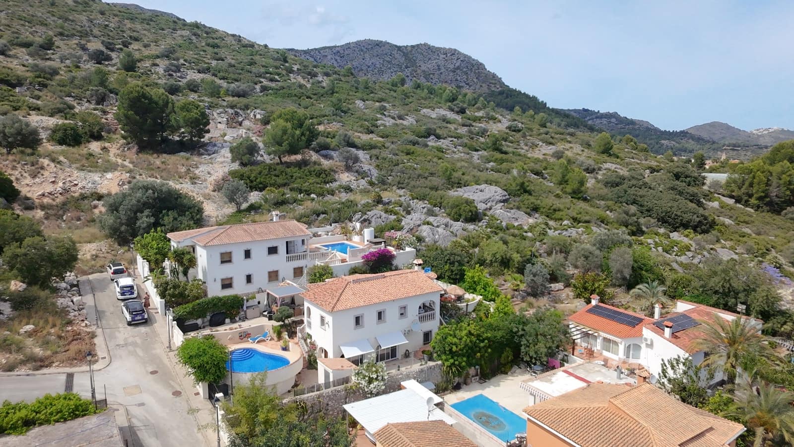 3 quarto Moradia para venda em Tormos com piscina - 385 000 € (Ref: 9846151)