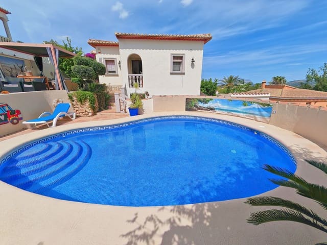 3 soveværelse Villa til salg i Tormos med swimmingpool - € 385.000 (Ref: 9846151)
