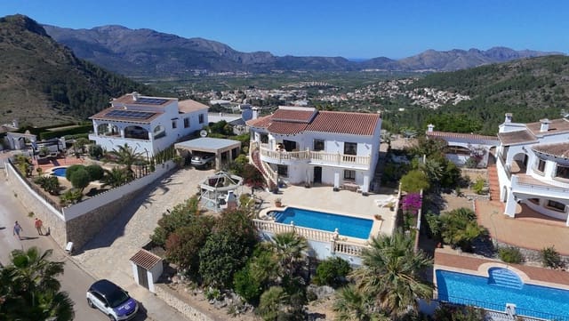 5 sovrum Villa till salu i Murla med pool - 549 000 € (Ref: 9855354)