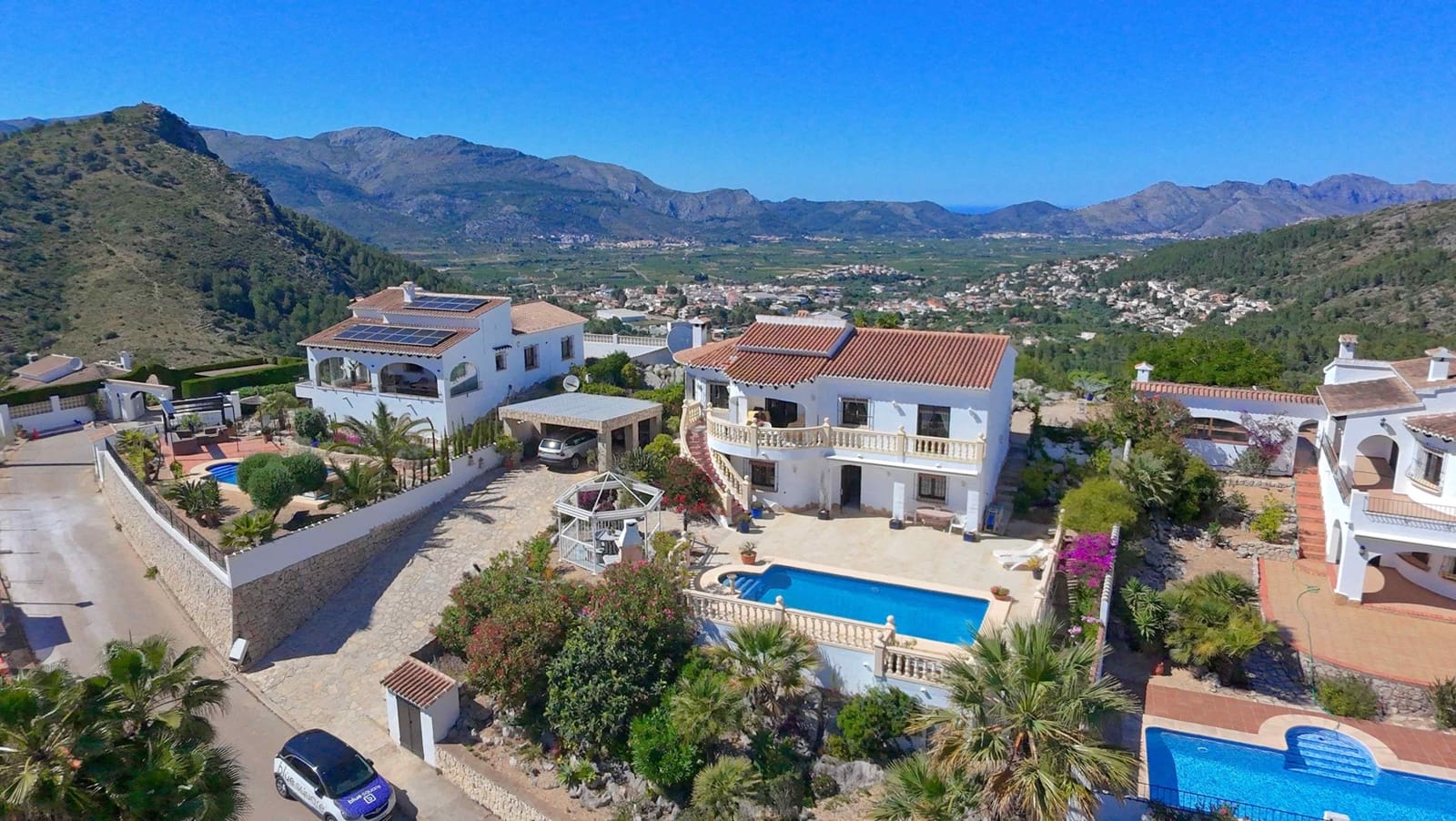 5 bedroom Villa for sale in Murla with pool - € 549,000 (Ref: 9855354)