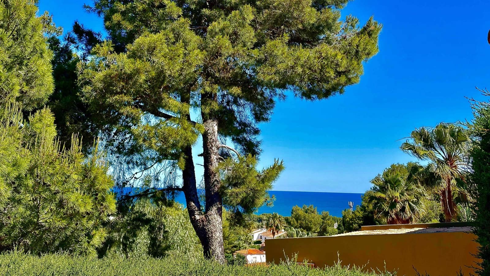 7 makuuhuone Huvila myytävänä paikassa Denia mukana uima-altaan - 840 000 € (Ref: 9859906)