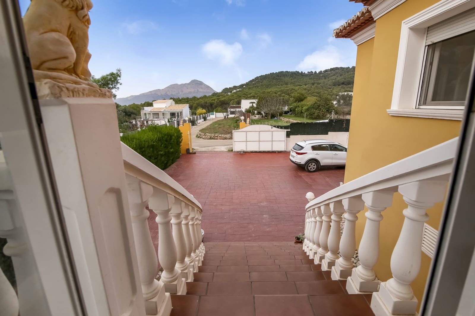 3 soveværelse Villa til salg i Javea / Xabia med swimmingpool - € 797.000 (Ref: 9859907)