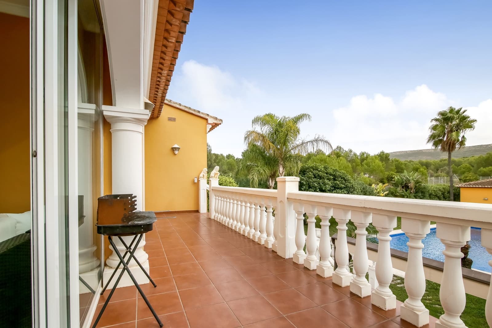 3 soveværelse Villa til salg i Javea / Xabia med swimmingpool - € 797.000 (Ref: 9859907)