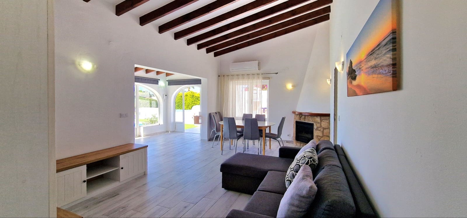 3 slaapkamer Villa te koop in Moraira met zwembad - € 850.000 (Ref: 9861797)