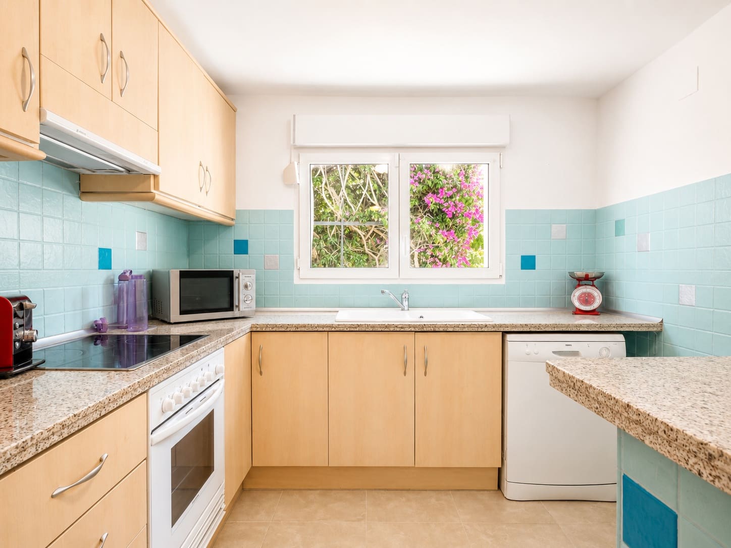 4 sypialnia Willa na sprzedaż w Denia z basenem - 895 000 € (Ref: 9861800)