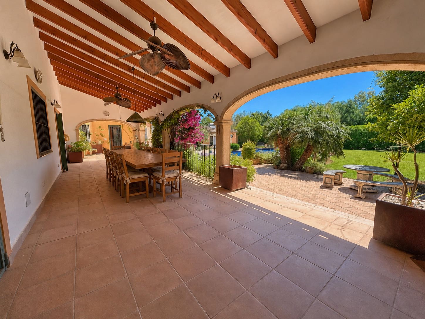 Chalet de 6 habitaciones en Pedreguer en venta con piscina - 975.000 € (Ref: 9865090)